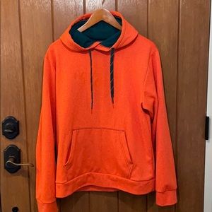 Men’s North Face Hoodie size M